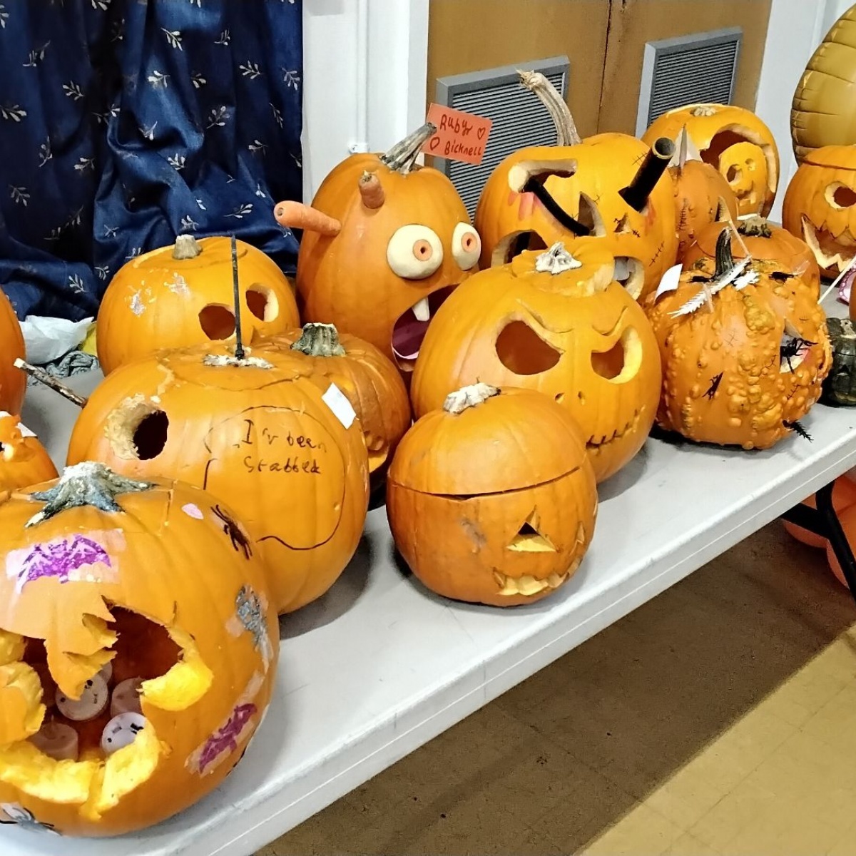 Stepgates Community School - FOSS Pumpkin Carving Competition